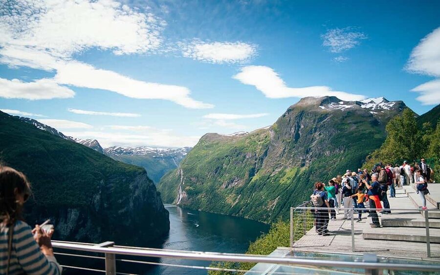 Geiranger: Panorama Bus Tours 1,5/2hr (Highlights viewpoint) - Key points to know before booking
