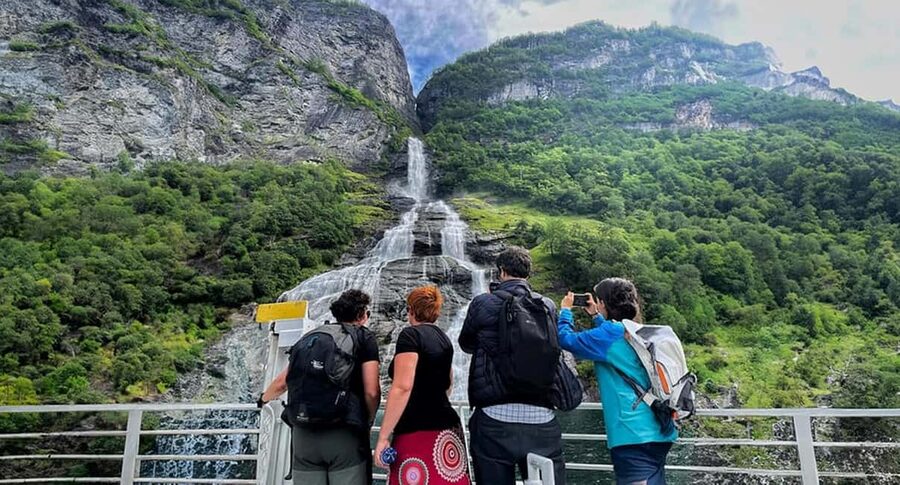 Geiranger to Ålesund Bus Tour (one way) - Beginning beside the Geiranger fire station