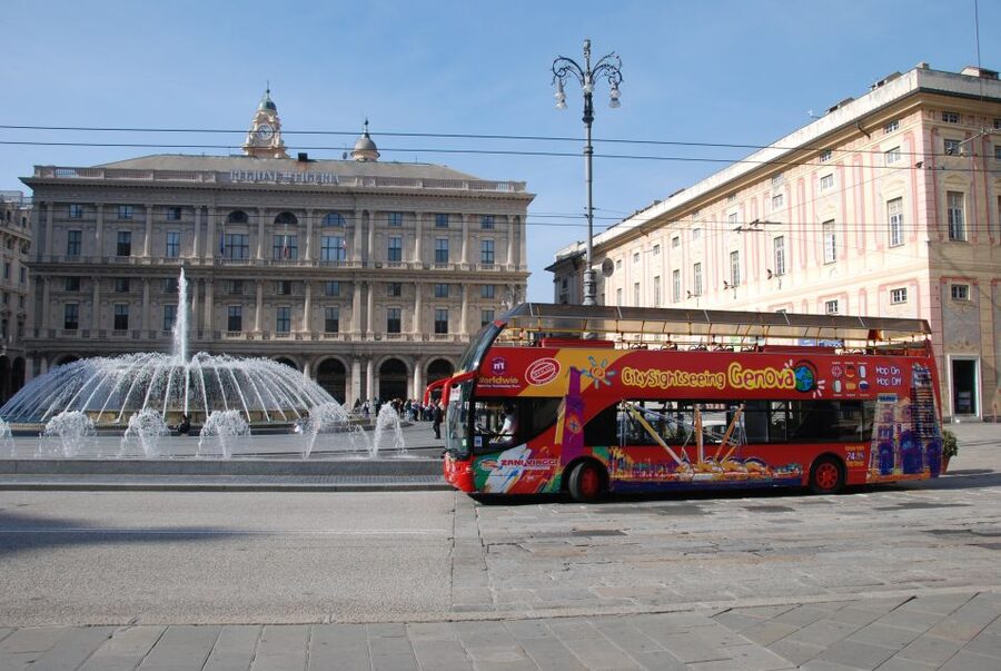 Genoa: Hop-on Hop-off Tour Ticket - Audio commentary, app, and what the ride feels like