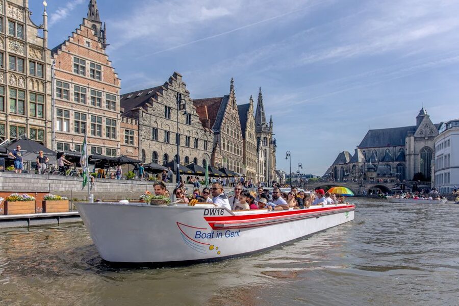 Ghent: Hop-on Hop-off Water-Tramway - What the full-day ticket really gives you
