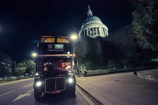 Ghost Bus Tour of London - Southwark Cathedral, London Bridge, and the river crossings