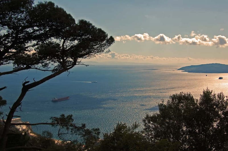 Gibraltar: Guided Tour by Bus Including Tickets - Finding the Midtown Car Park meeting point