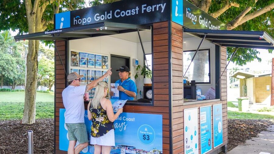 Gold Coast: Sightseeing Hop-on Hop-off Cruise - Sea World for a family-focused stop