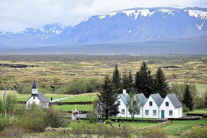 Golden Circle, Bruarfoss & Kerid Crater by Minibus from Reykjavik - What the guide can add to the ride