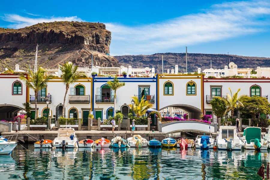 Gran Canaria: Full-Day Island Sightseeing Coach Tour - Rainbow Rocks and the volcanic west