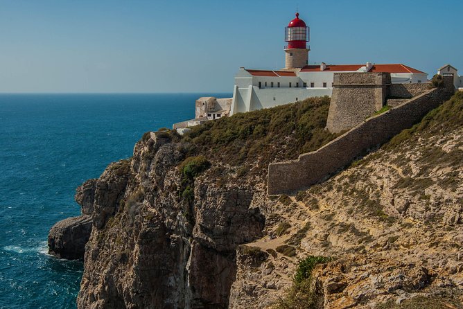 Grand Lagos & Cape St.Vincent Bus Tour - The Church of Santo António and its Roman objects