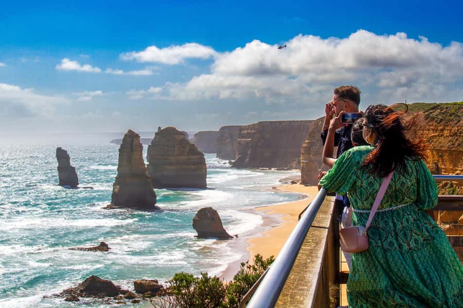 Great Ocean Road Tour w/ Deluxe Minibus & Top-Rated Guide - Why this Great Ocean Road day trip works