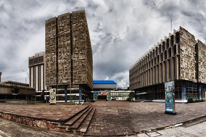 Guatemala city Walking Tour and public bus - Why this Guatemala City tour works well