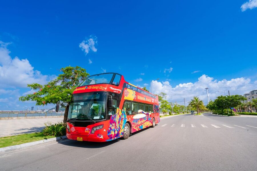 Ha Long: City Sightseeing Hop-On Hop-Off Bus Tour - Audio commentary and the real quality of the ride