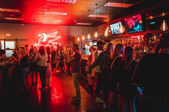 Half-Day Fredericksburg Bubbly Booze Night Bus Guided Experience - Guides make a noticeable difference