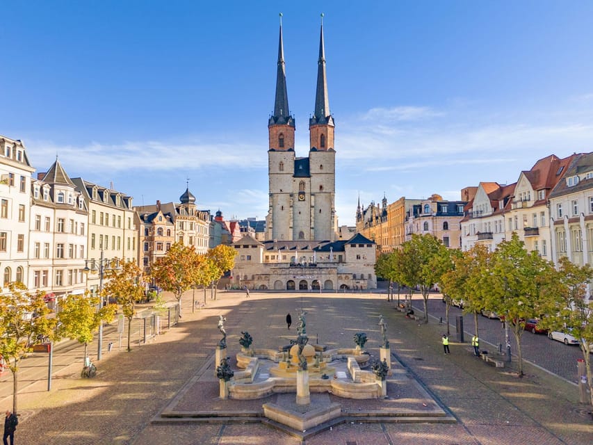 Halle (Saale) : Die Stadtrundfahrt mit dem Bus - The city’s cultural stops, from Steintor Varieté to Oper Halle