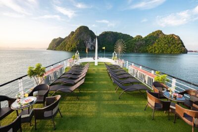 Halong Bay Luxury Cruise Day trip: Buffet lunch, limousine bus
