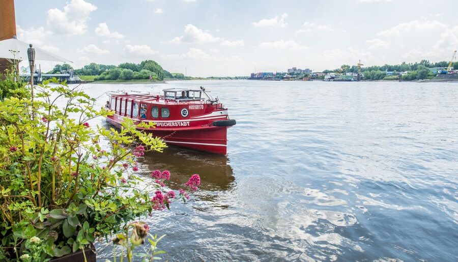 Hamburg: Hop-On Hop-Off Harbor Cruise with Commentary - Why Hamburg’s harbor makes a good first look