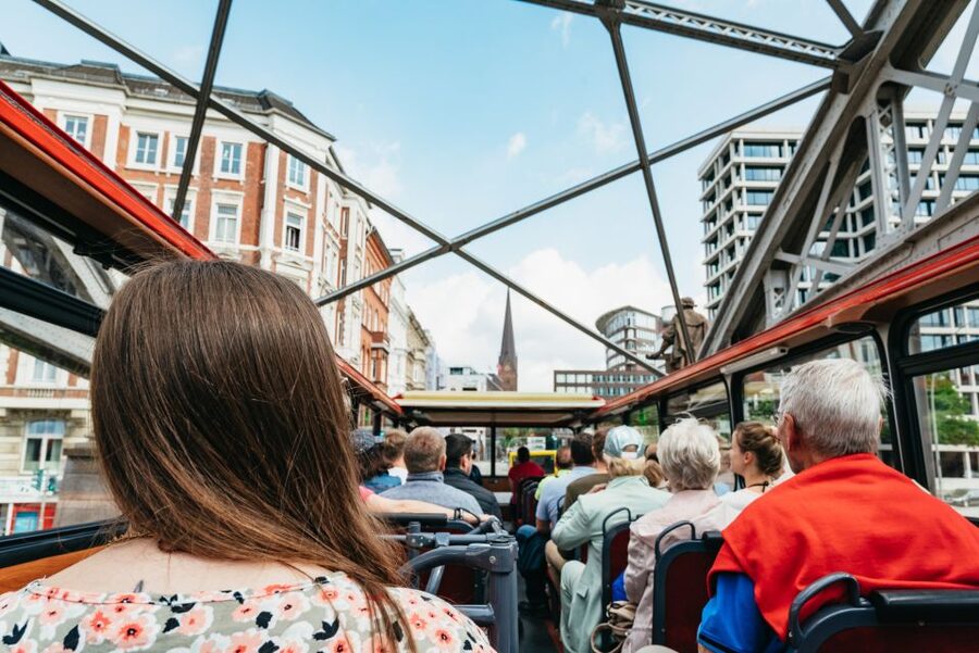 Hamburg: Line A Sightseeing Hop-On Hop-Off Bus Tour - Starting at Landungsbrücken beside the Elbe