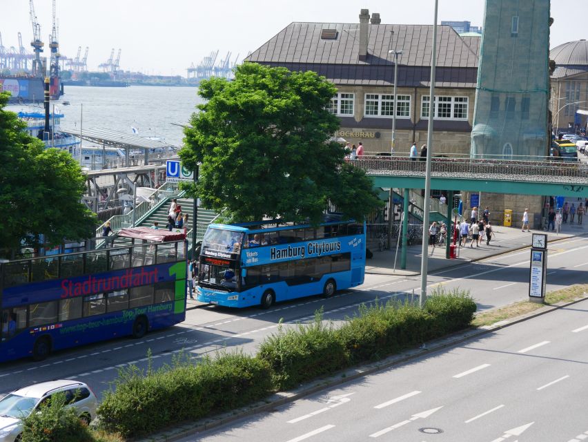 Hamburg: Line F Hop-On Hop-Off Bus and Boat Tour - Kirchenallee and the main station starting point