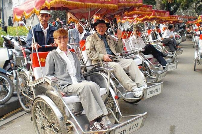 Hanoi City Tour Full Day Small Group, Lunch, Limousine Bus - Tran Quoc Pagoda and the start of the morning