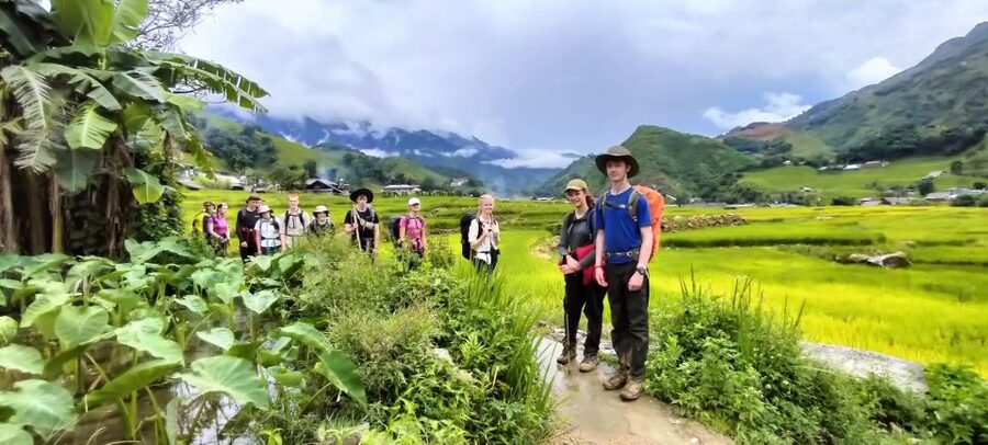 Hanoi: Sapa Trekking 2 Days 1 Night - Sleeper Bus from Hanoi - Ta Van and the Dzay community