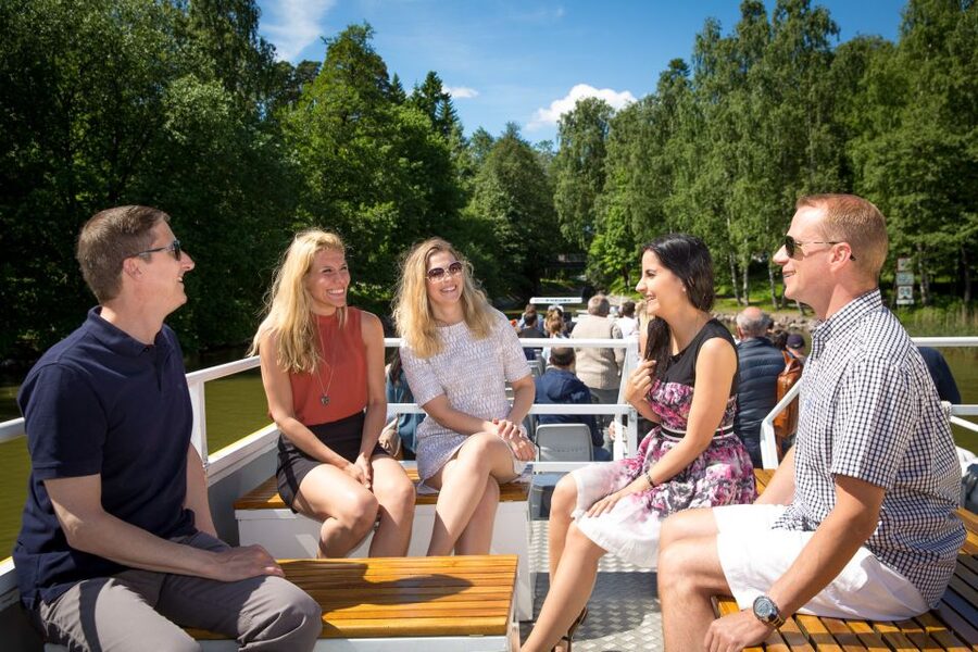 Helsinki by Bus and Boat 24-Hour Combo Ticket - Languages, narration, and what you will not get