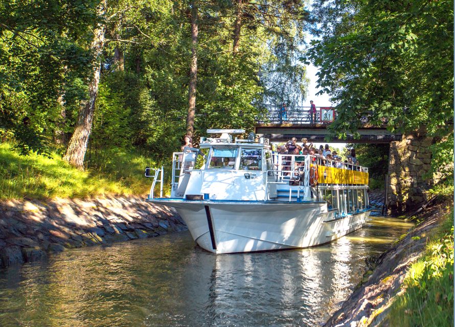 Helsinki by Bus and Boat 24-Hour Combo Ticket - Starting at Senate Square and choosing your route