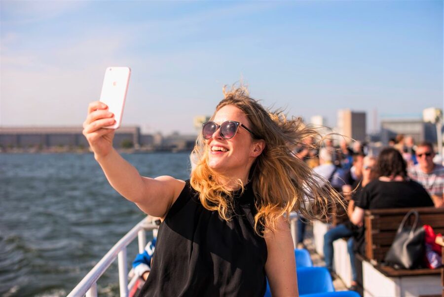 Helsinki: Hop-On Hop-Off Bus and Sightseeing Boat Tour - Choosing Your Stops Instead of Following a Group
