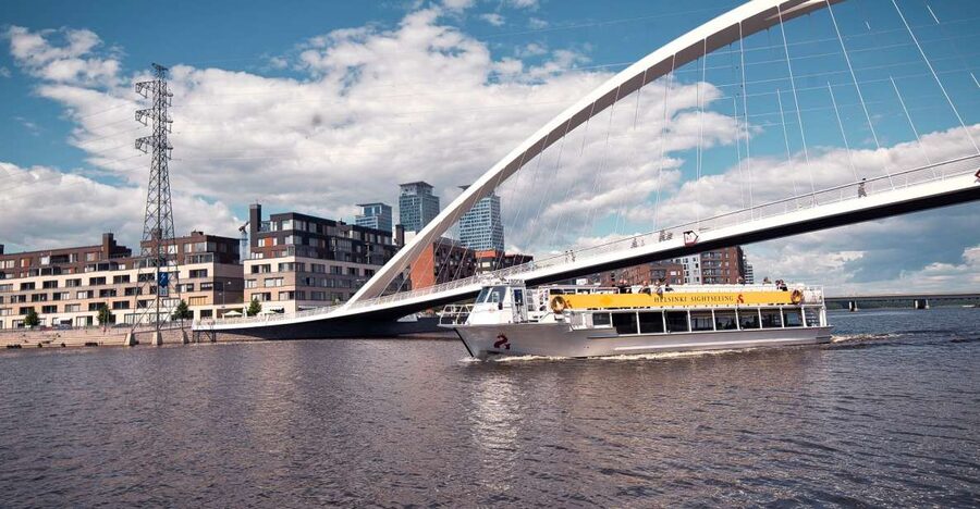 Helsinki: Hop-On Hop-Off Bus Tour & City Highlights Cruise - The Senate Square bus departure