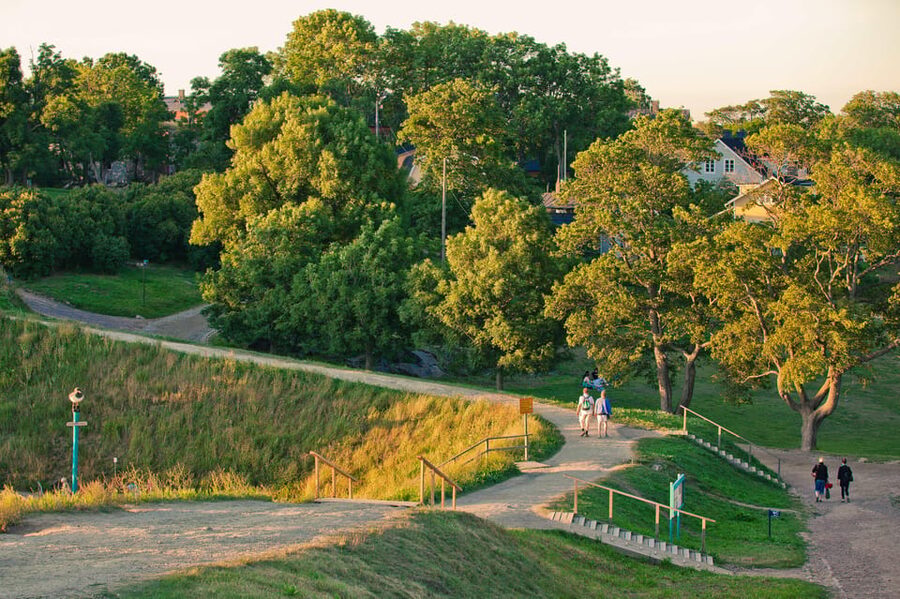 Helsinki: Suomenlinna and Lonna Hop-on Hop-off Cruise - Is $10 a good value?