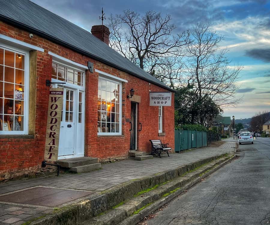 Historic Richmond Village Half-Day Coach Tour - Nearly Three Hours to Set Your Own Pace