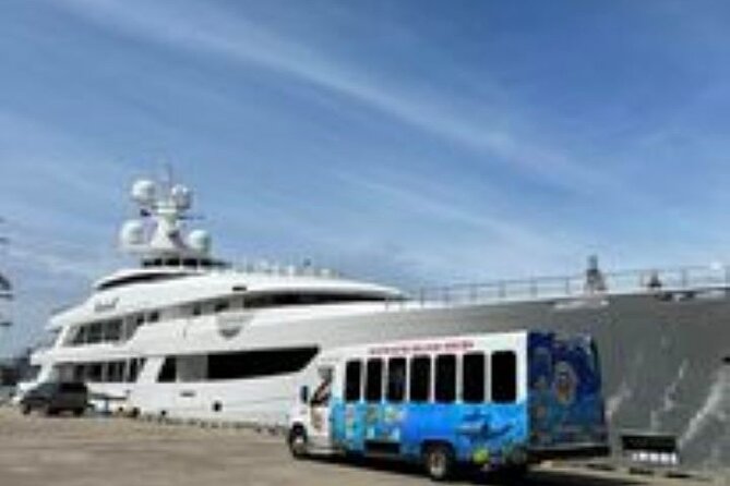 Historical Tour of Galveston by Air-Conditioned Bus - Guide Pat makes the difference
