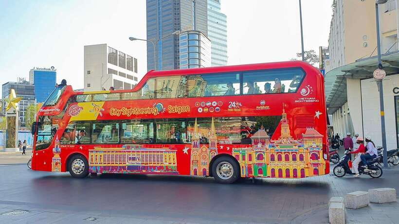 Ho Chi Minh City: Hop-On Hop-Off Bus Tour by Vistra - Markets, temples, and tree-lined boulevards
