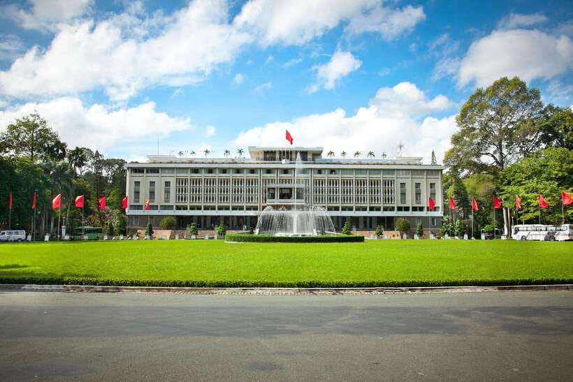 Ho Chi Minh City: Hop-On Hop-Off Bus Tour by Vistra - What the audio guide adds, and what can go wrong