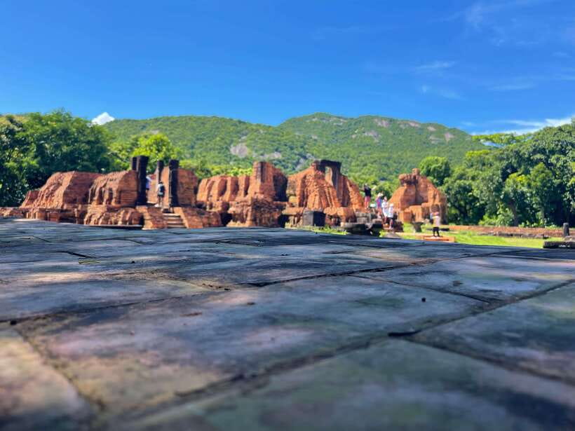 Hoi An: My Son Ruins: Guide-Bus-Boat-Cultural Show-Lunch - Key points to know before booking