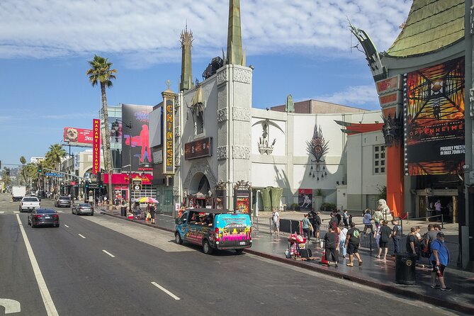 Hollywood, Beverly Hills & Celebrity Homes Tour by Open Air Bus - Hollywood Hills and celebrity homes