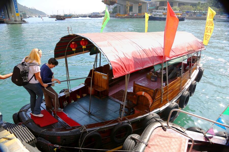 Hong Kong: Big Bus Hop-On Hop-Off Tour & Optional Peak Tram - Kowloon route: museums, markets, and harbour-side views