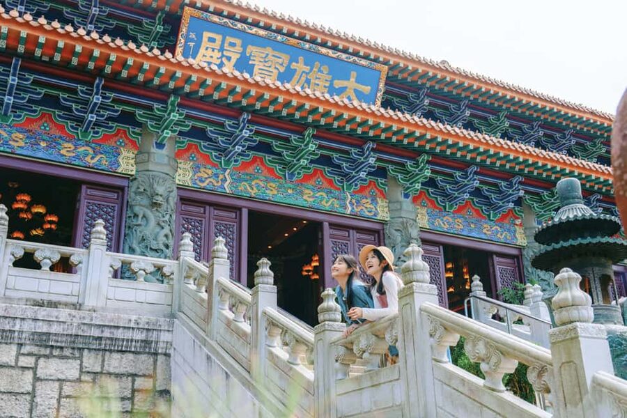 Hong Kong: Lantau Private Coach, Tai O & Big Buddha Tour - Why Lantau makes a good half-day escape