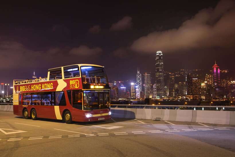 Hong Kong: Panoramic Night Tour of Kowloon by Open-top Bus - Starting beside Bruce Lee at 7:00 PM