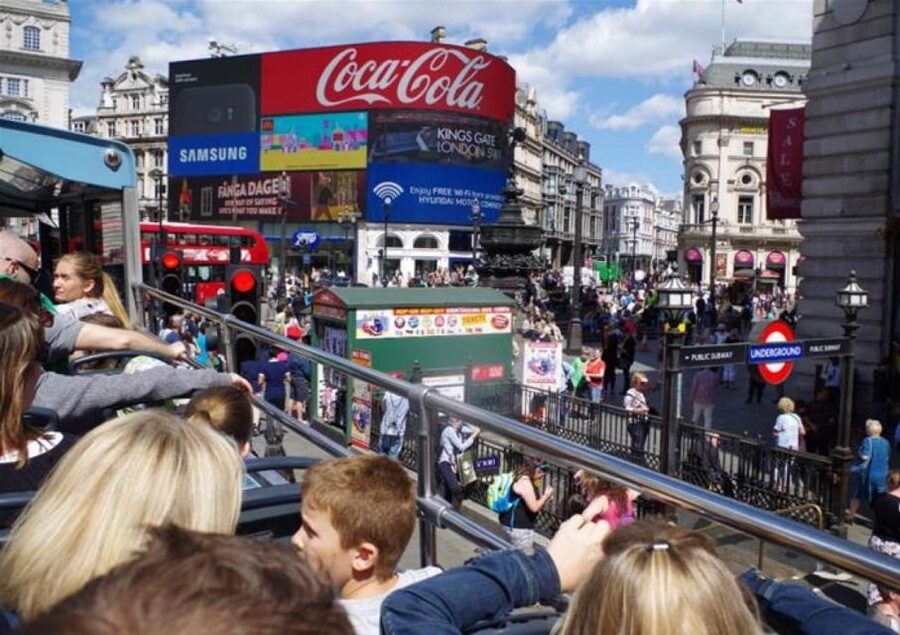 Hop-on Hop-off London Bus Tour & Westminster Abbey - The Tower of London and the river connection