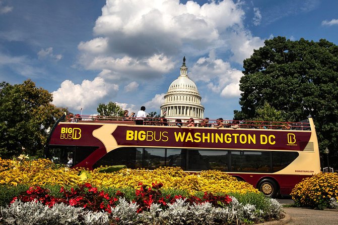 Hop-on Hop-off Sightseeing Tour by Open-top Bus with 18 Stops - The best way to get your first look at Washington DC