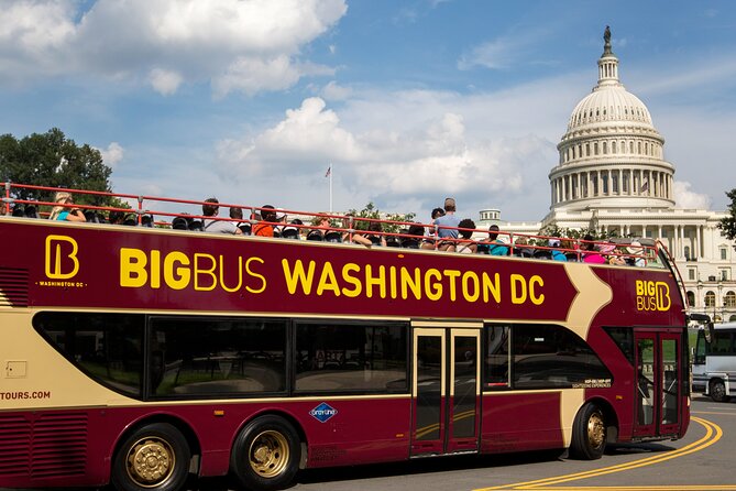 Hop-on Hop-off Sightseeing Tour by Open-top Bus with 18 Stops - The Capitol and Air and Space Museum