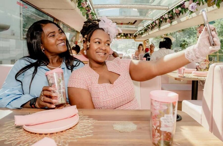 Houston: Tea Around Town® Afternoon Tea Bus Tour - Three Premium Teas and a Full Afternoon Tea Plate