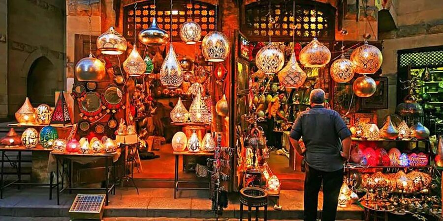 Hurghada to Cairo: Full-Day Tour one way Bus & Flight Return - Khan El Khalili and the Cairo atmosphere