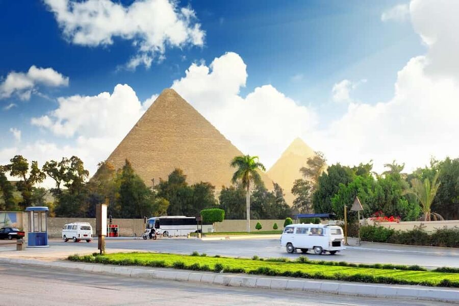Hurghada to Cairo: Full-Day Tour one way Bus & Flight Return - The evening flight back to Hurghada