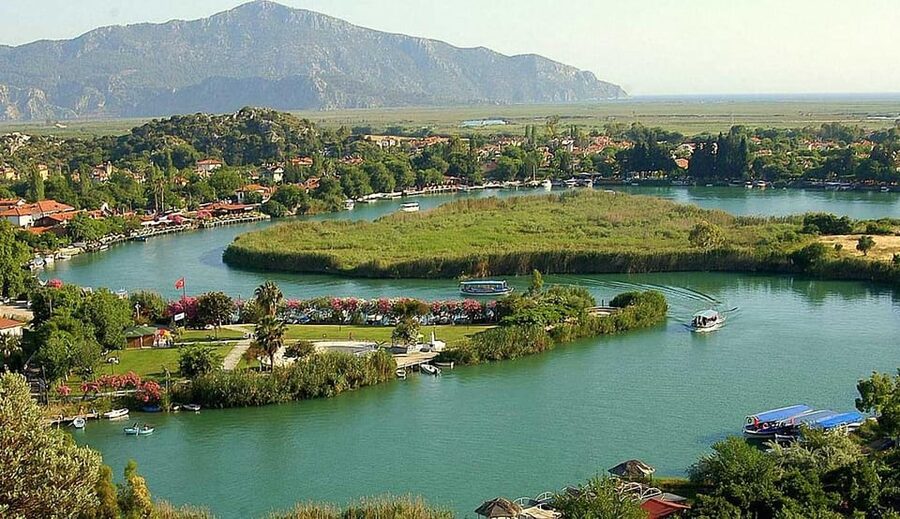 Icmeler Dalyan Köyceğiz (By Bus) - A quiet start at Köyceğiz Lake