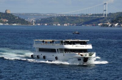 Bosphorus Cruise and Golden Horn Bus Tour