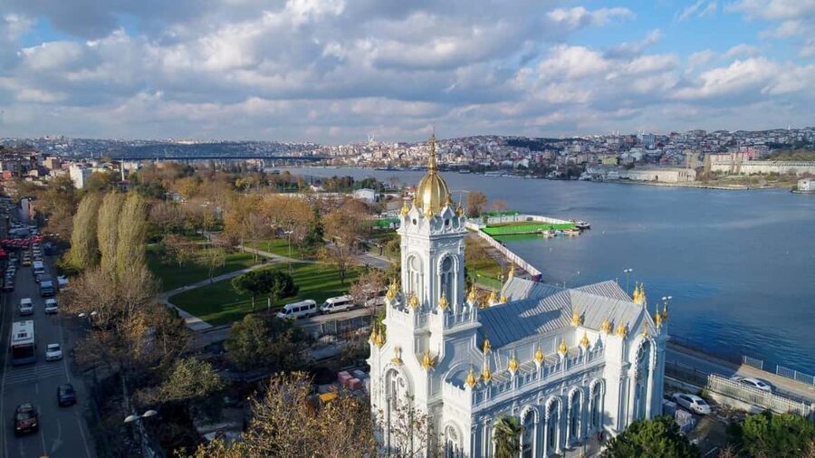 Istanbul: Old City And Bosphorus Bus Tour with Lunch - Key points at a glance