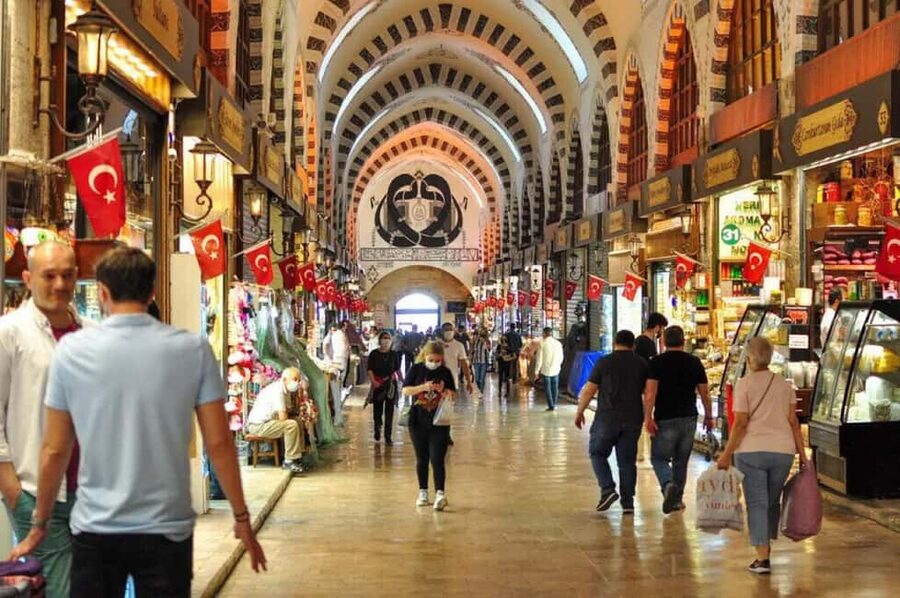 Istanbul: Old City And Bosphorus Bus Tour with Lunch - Finishing on a two-hour Bosphorus cruise