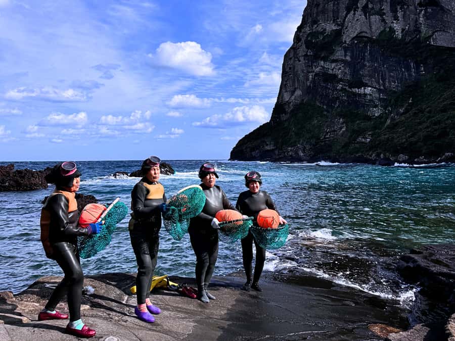 Jeju EAST Course : UNESCO (Seongsan-ilchulbong) BUS TOUR - Why this eastern Jeju route works