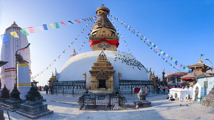 Kathmandu Sightseeing By Bus Day Trip - Kathmandu Durbar Square and old royal Kathmandu