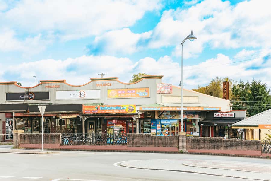 Katoomba: Lyrebird Hop-On Hop-Off and Scenic World Pass - Starting at Katoomba railway station