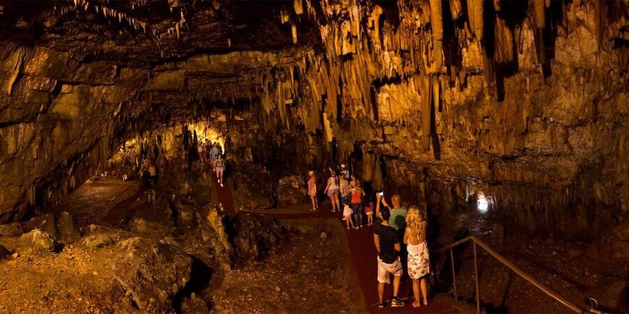 Kefalonia: Island Sightseeing Bus Tour with Hotel Transfer - Why this Kefalonia tour works as an island introduction