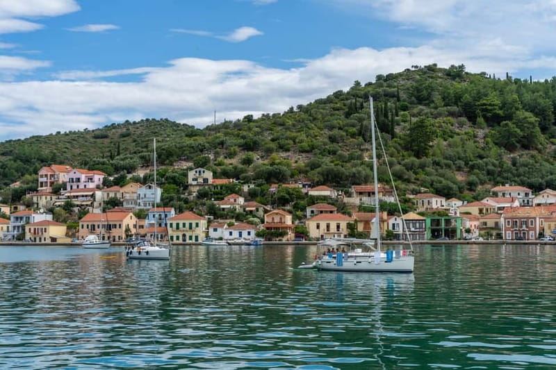 Kefalonia: Ithaca Island Day Tour with Bus & Boat Ride - The early pickup and ferry crossing from Kefalonia